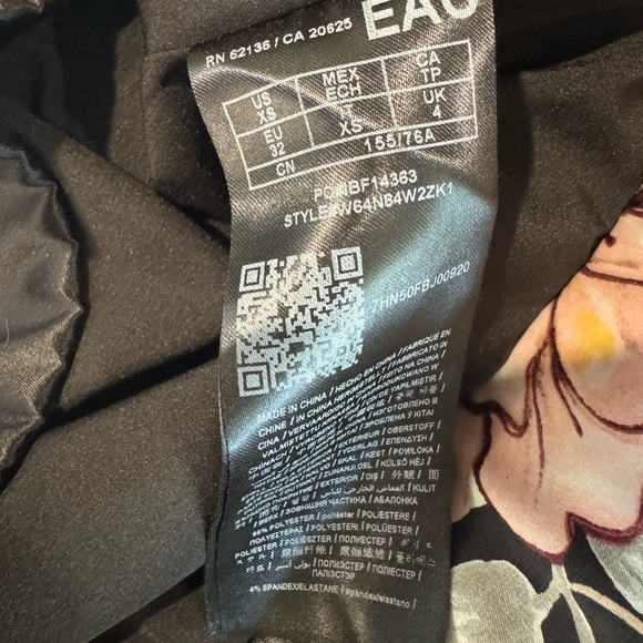 Pink and black flower guess jacket - Picture 5 of 5